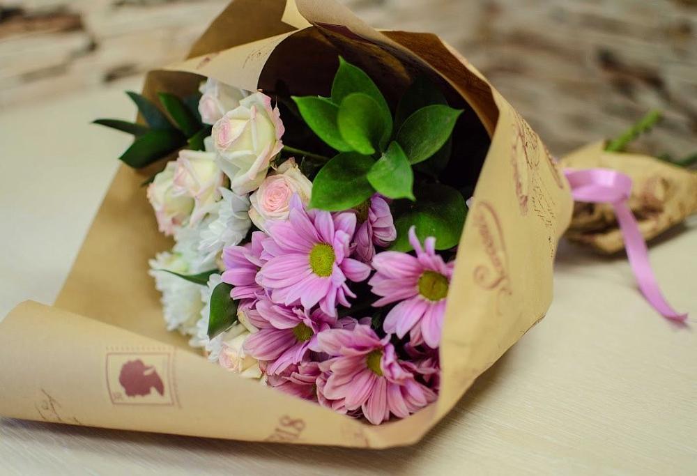 Букет цветов из: Розы и Хризантемы в Шарапово Чеховского района