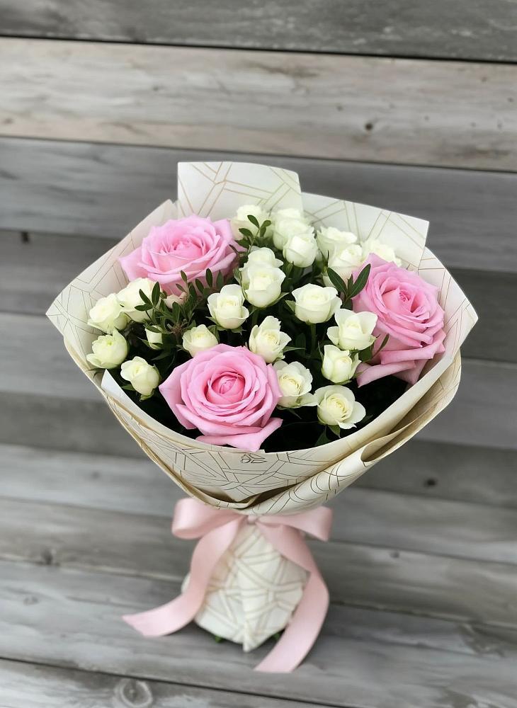 Букет цветов из: Розы в Шарапово Чеховского района