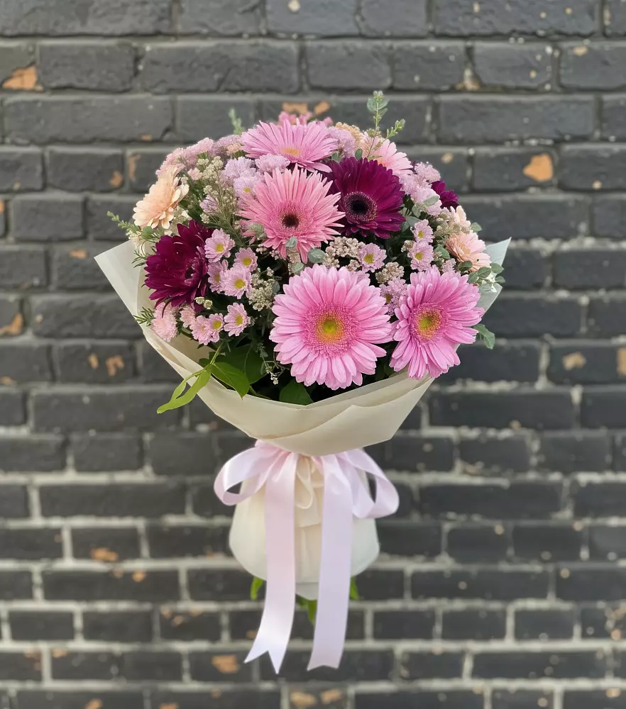 Букет цветов из: Герберы и Хризантемы в Шарапово Чеховского района