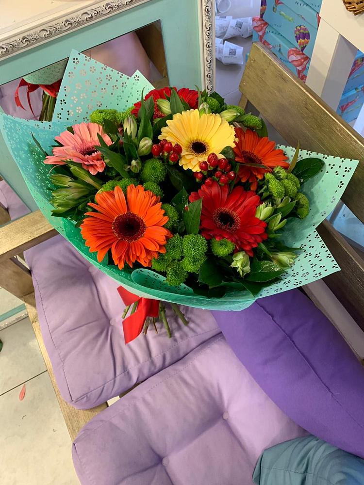 Букет цветов из: Герберы, Хризантемы и Альстромерии в Шарапово Чеховского района