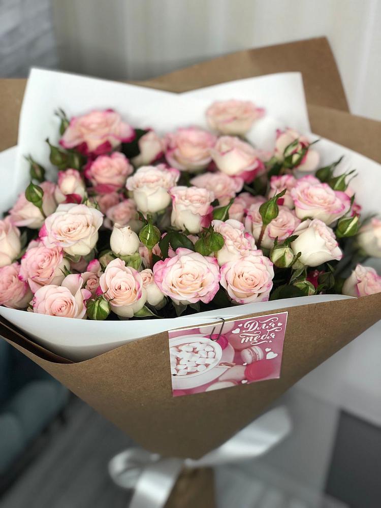 Букет цветов из: Розы в Шарапово Чеховского района