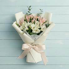 Букет цветов из:  Альстромерии в Шарапово Чеховского района