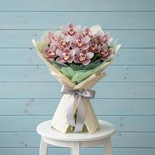 Букет цветов из:  Орхидеи и Розы в Шарапово Чеховского района