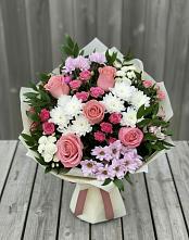 Букет цветов из:  Альстромерии, Гвоздики, Розы и Хризантемы в Шарапово Чеховского района