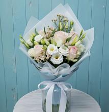 Букет цветов из:  Розы и Лизиантусы #REPLACE_PRED# Шарапово Чеховского района