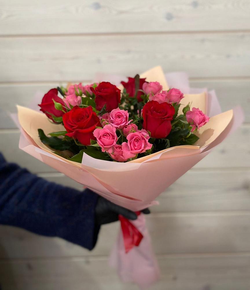 Букет цветов из: Розы в Шарапово Чеховского района