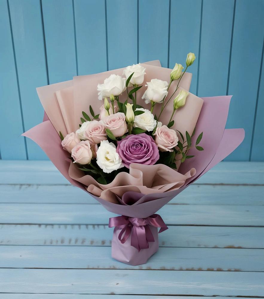 Букет цветов из: Розы и Лизиантусы в Шарапово Чеховского района