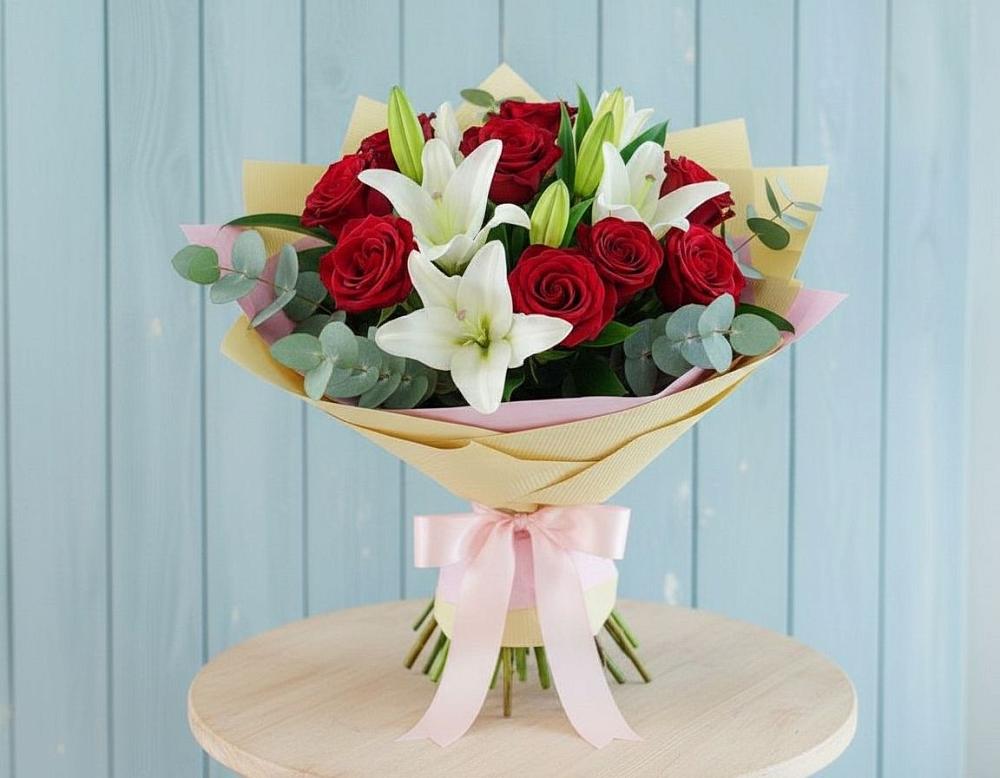 Букет цветов из: Лилии и Розы в Шарапово Чеховского района